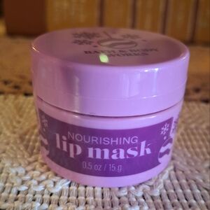 Bath & Body Works Nourishing Lip Mask - Sugar Plum Candy